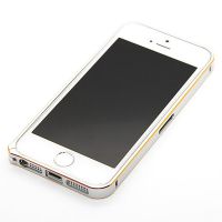 Achat Bumper ultra-fin Aluminium 0,7mm arrondi contour doré iPhone 5/5S/SE